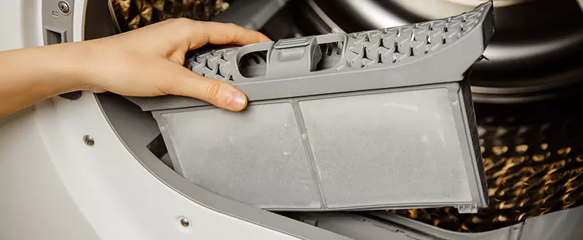 Signs Of A Clogged Dryer Lint Trap in White Settlement, Texas